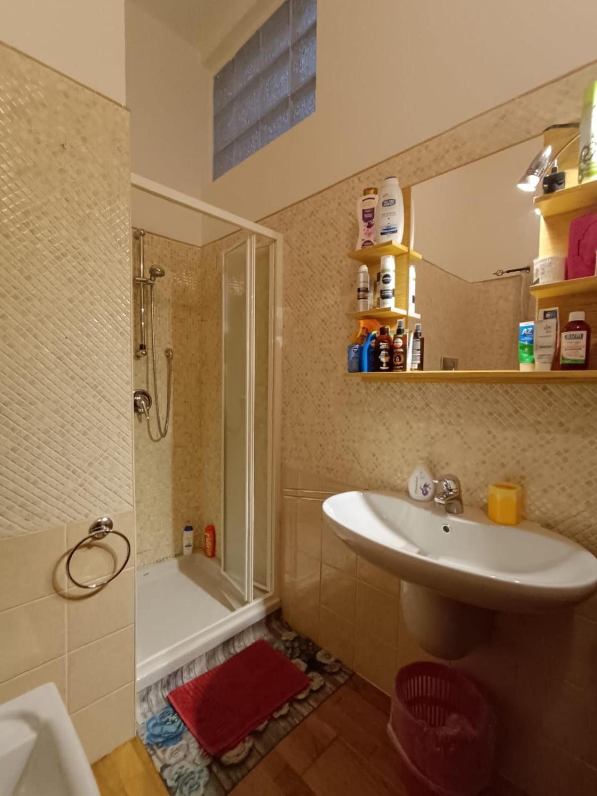 Castello Camera Privata, Nell'Appartamento Condiviso Cagliari Zewnętrze zdjęcie